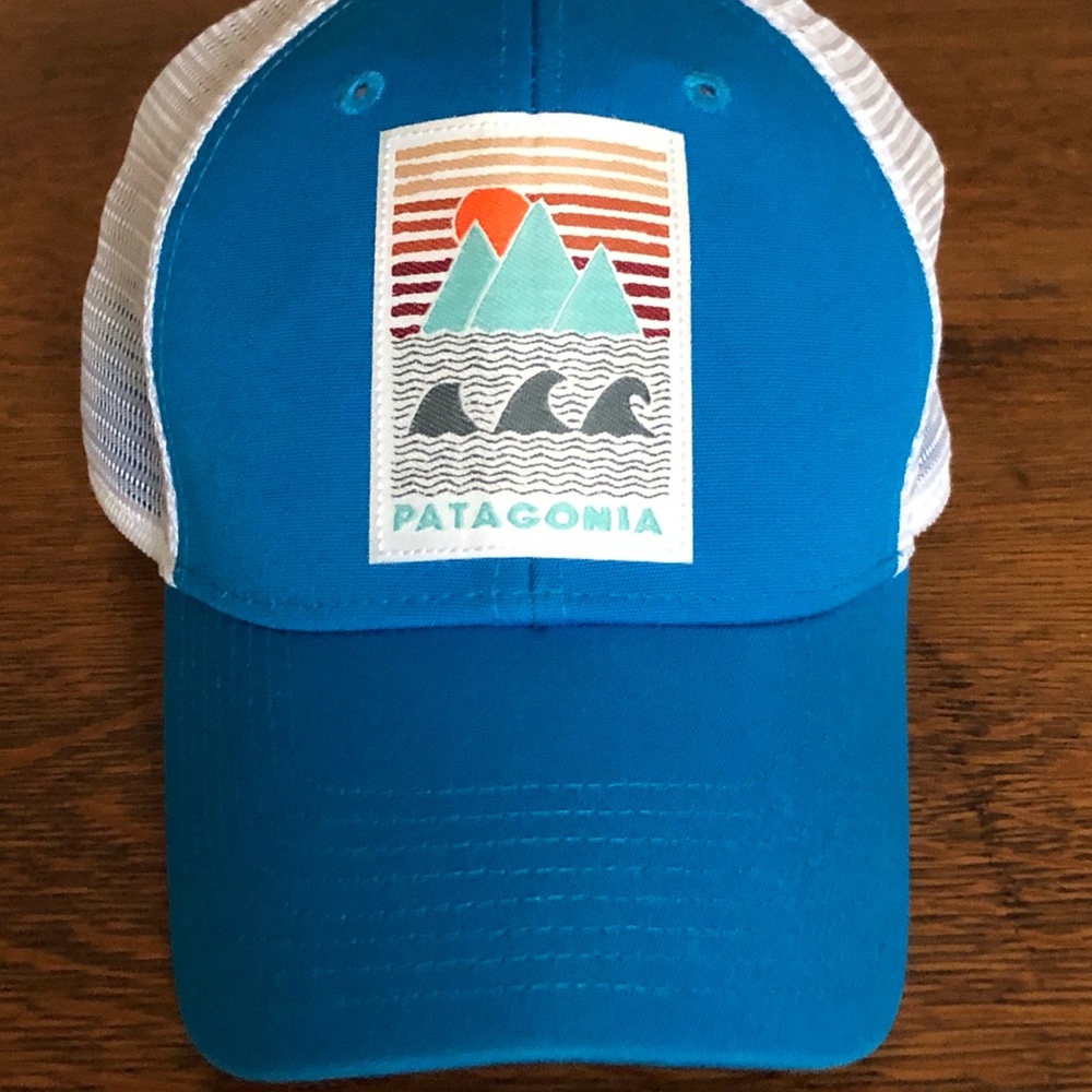 Patagonia “Deep Ones” Lopro Trucker Hat